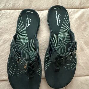 Clarks Women's Black Cloudsteppers Sandals